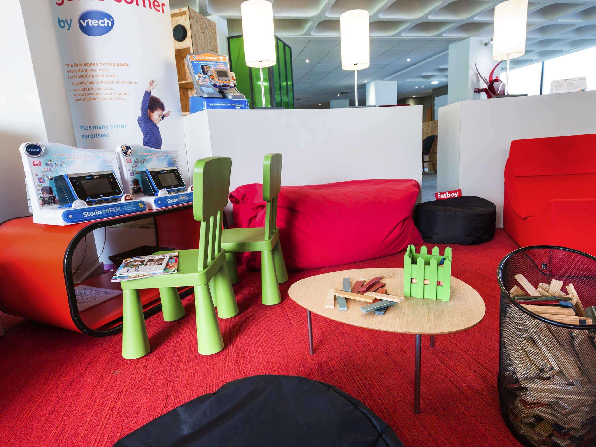 Ibis Styles Tours Sud Hotel Chambray-les-Tours Exterior photo