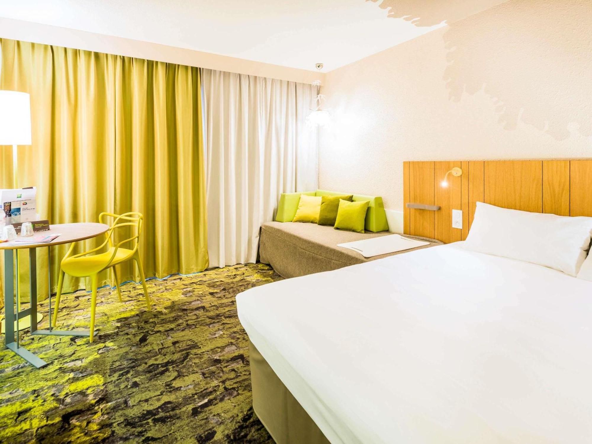 Ibis Styles Tours Sud Hotel Chambray-les-Tours Exterior photo