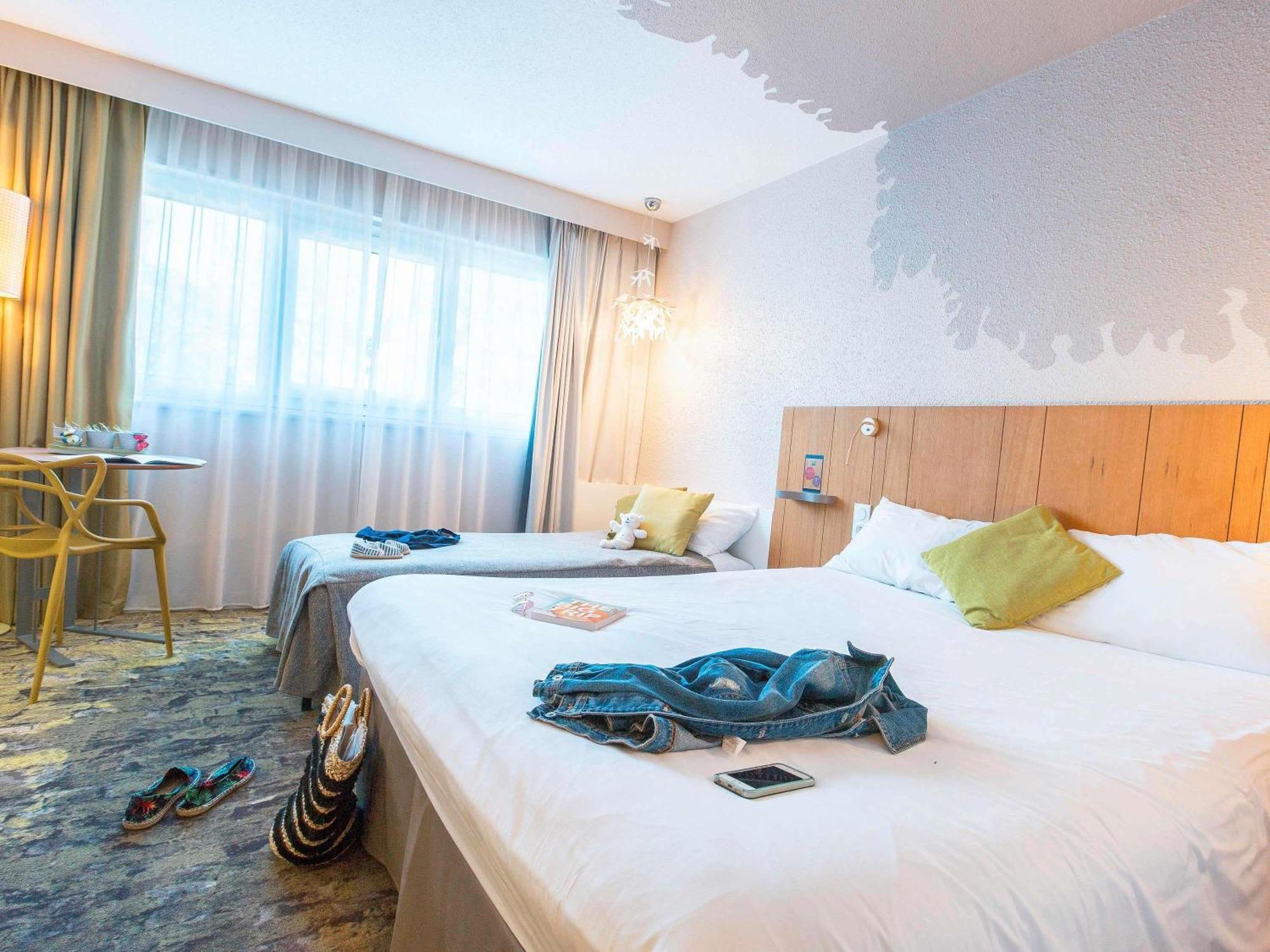 Ibis Styles Tours Sud Hotel Chambray-les-Tours Exterior photo
